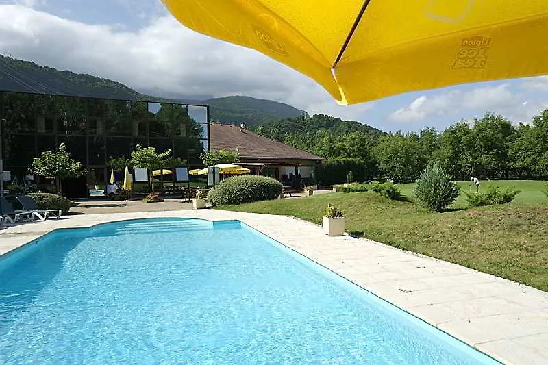 Domaine De Charmeil Saint-Quentin-sur-Isère Fransa